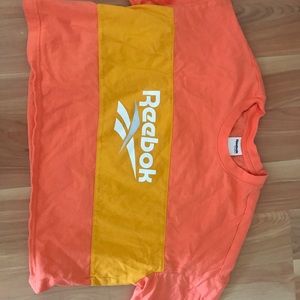 Reebok Tops - Reebok classic crop tee Reebok Tops - Reebok classic crop tee